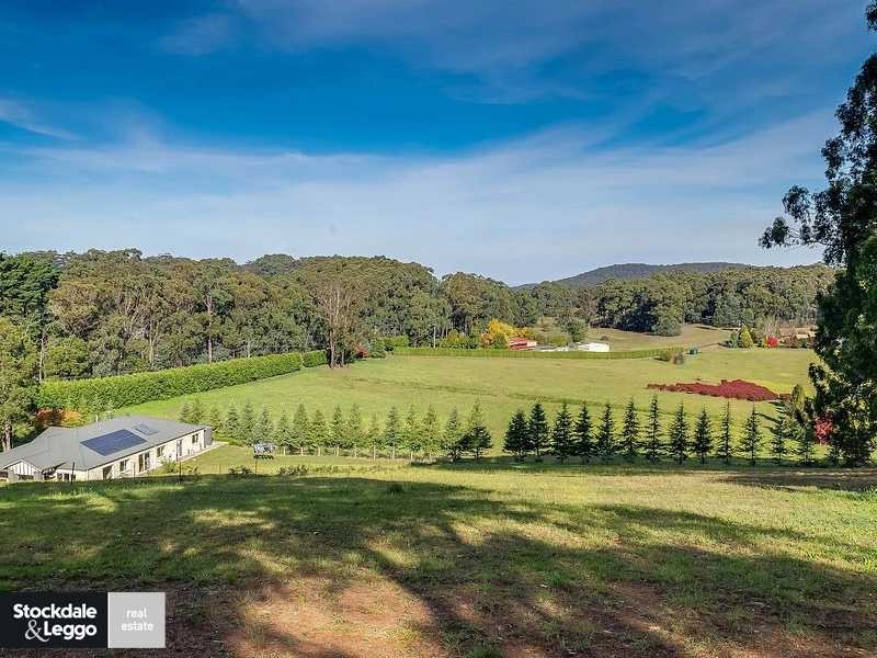 15 Glenard Court, Gembrook VIC 3783