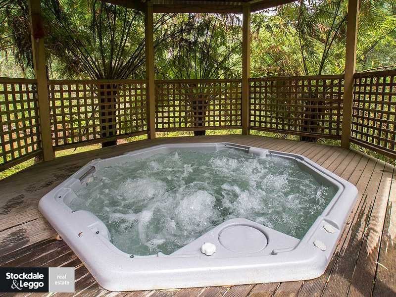 6 Symons Road, Avonsleigh VIC 3782