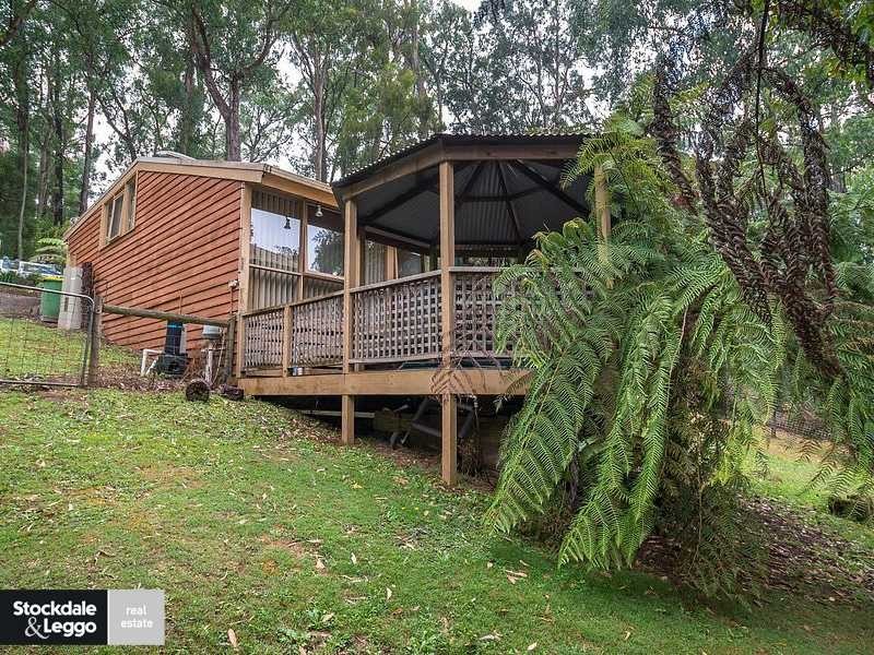 6 Symons Road, Avonsleigh VIC 3782