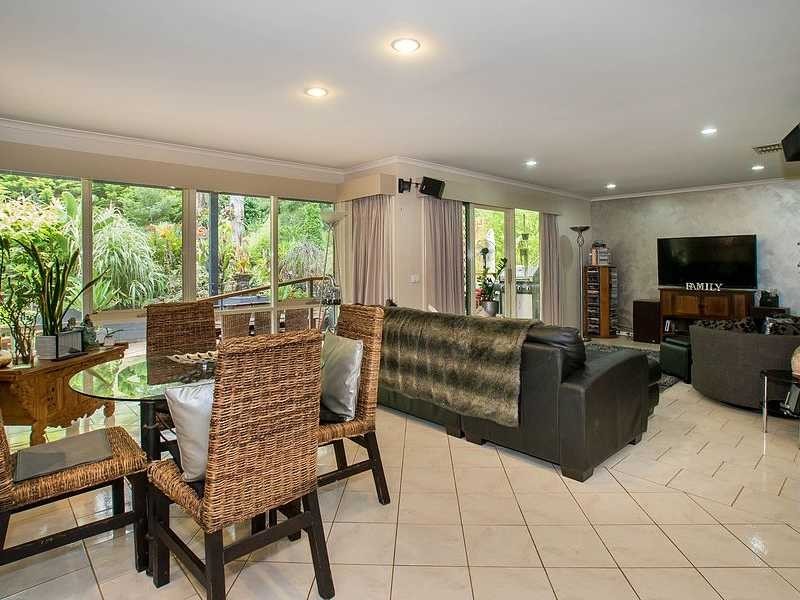 18 Steel Road, Emerald VIC 3782