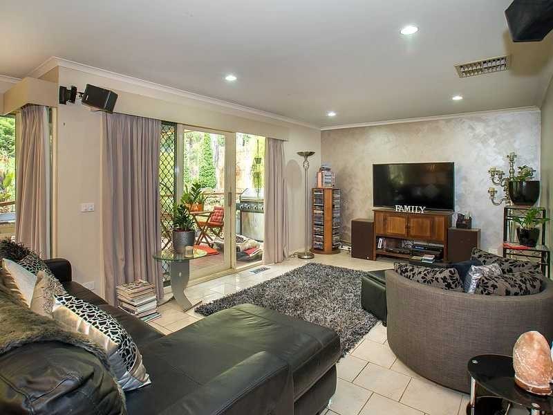 18 Steel Road, Emerald VIC 3782