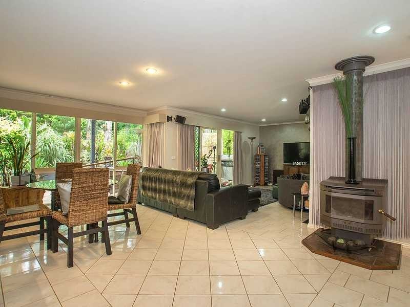18 Steel Road, Emerald VIC 3782
