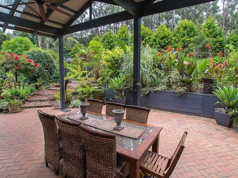 18 Steel Road, Emerald VIC 3782