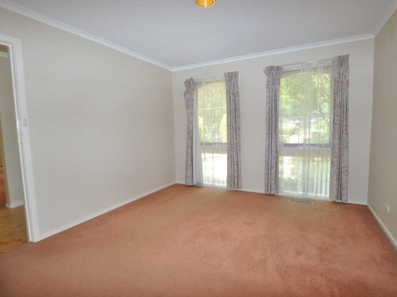 3 Fairway Road, Avonsleigh VIC 3782