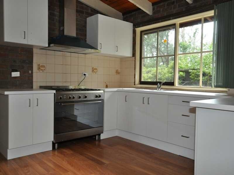 2/3 Anne Street, Emerald VIC 3782