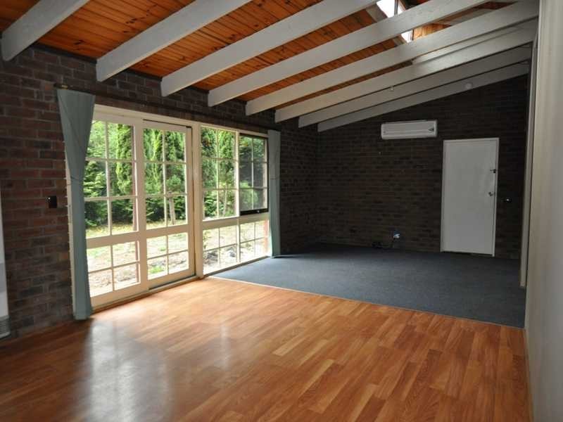 2/3 Anne Street, Emerald VIC 3782