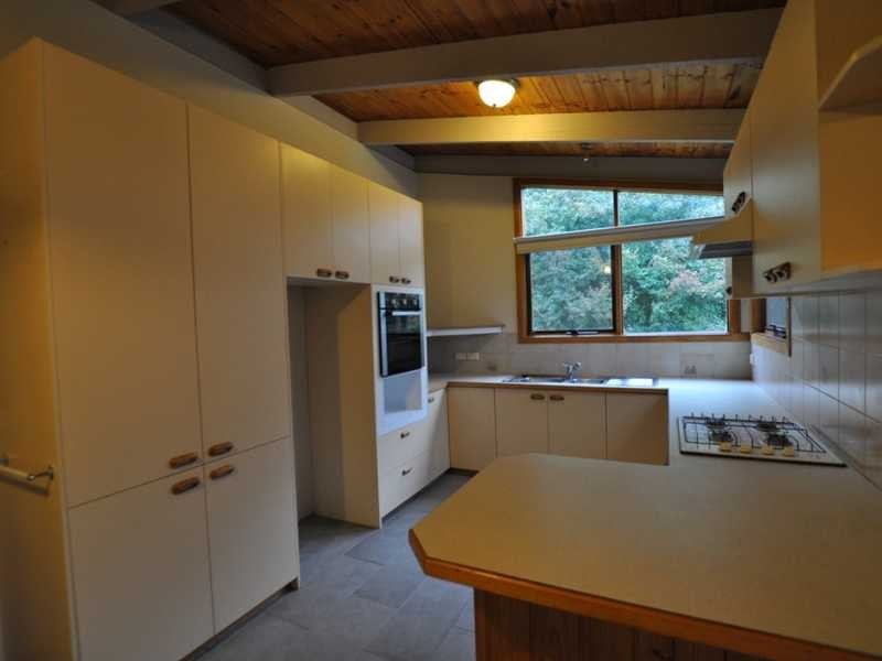 11 Church Street, Emerald VIC 3782