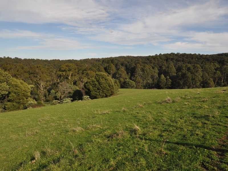 290 Paternoster Road, Cockatoo VIC 3781