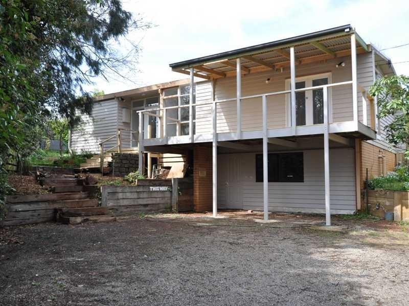 380 Belgrave Gembrook Road, Emerald VIC 3782