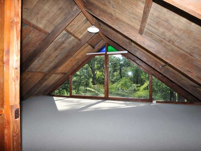 11 Boronia Crescent, Cockatoo VIC 3781