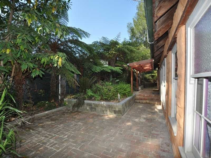 11 Boronia Crescent, Cockatoo VIC 3781