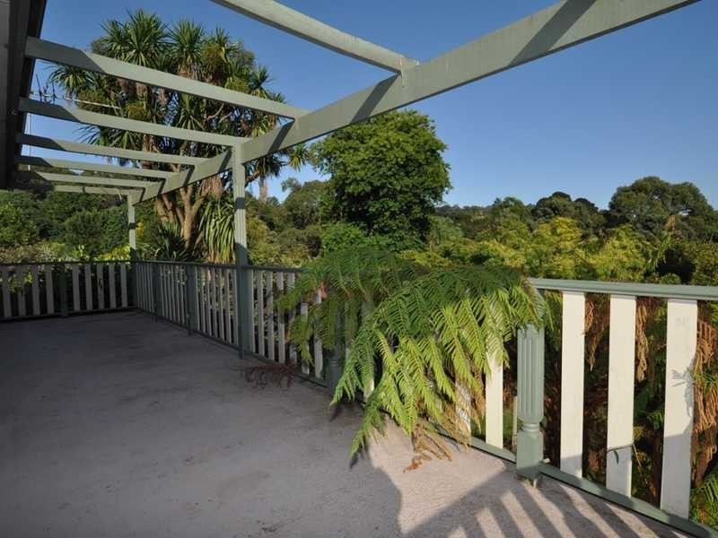 20 Charman Avenue, Emerald VIC 3782