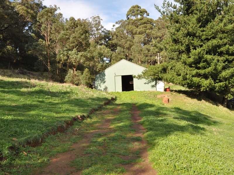290 Paternoster Road, Cockatoo VIC 3781