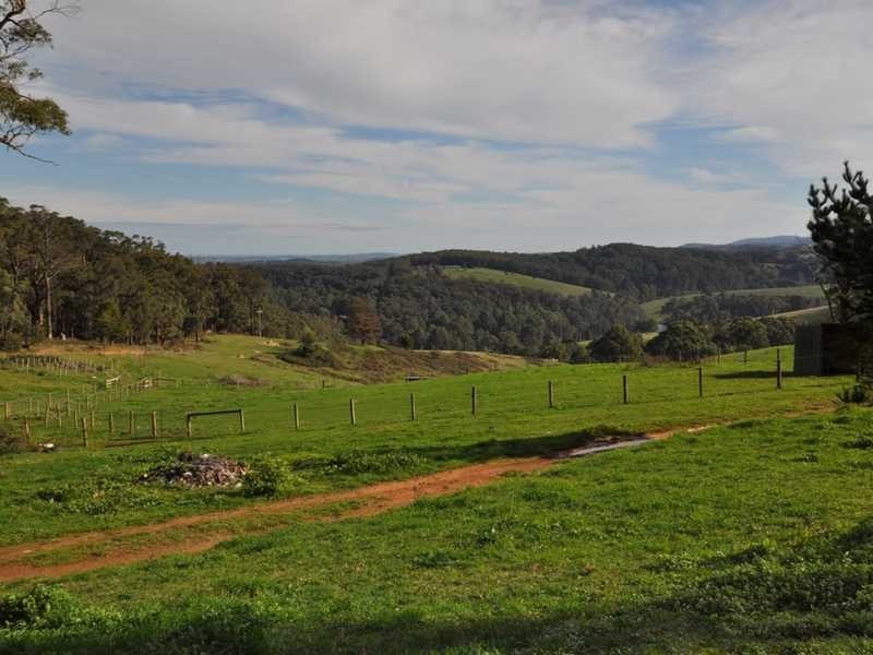 290 Paternoster Road, Cockatoo VIC 3781