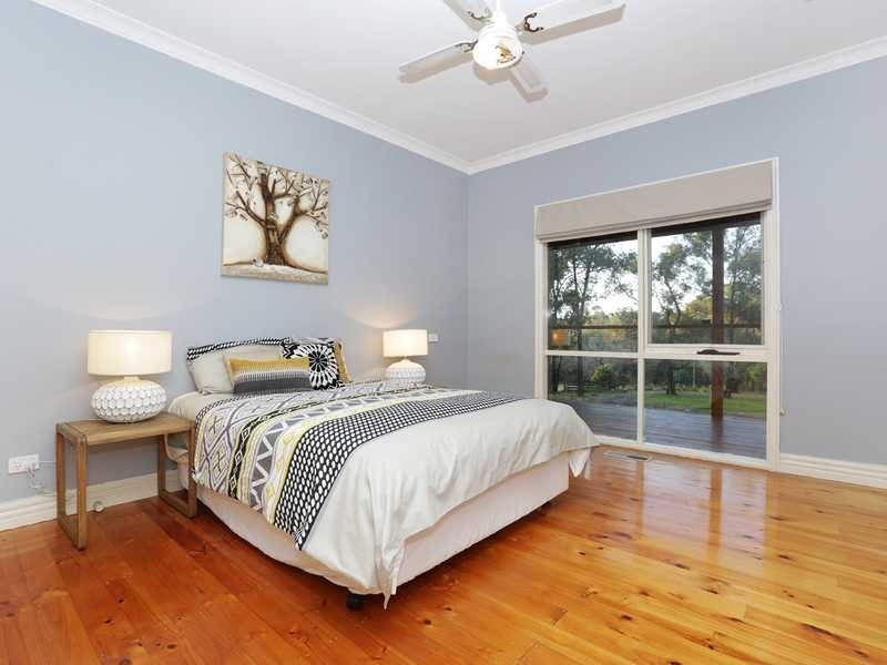 380 Woori Yallock Road, Cockatoo VIC 3781