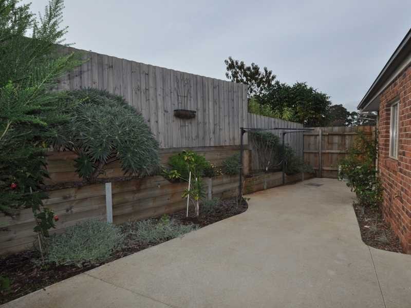 11 / 16 Vista Court, Gembrook VIC 3783