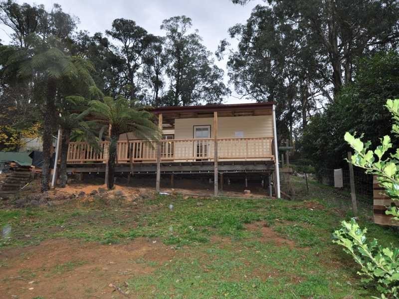 14 Viewhill Road, Cockatoo VIC 3781