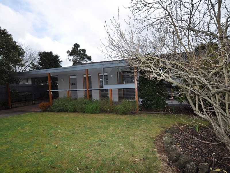 5 Cornish Road, Emerald VIC 3782