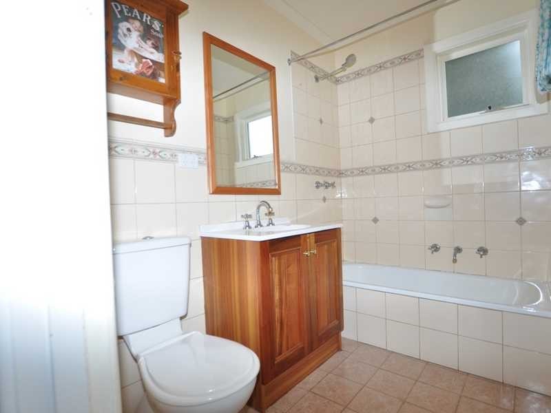 7 Cornish Road, Emerald VIC 3782