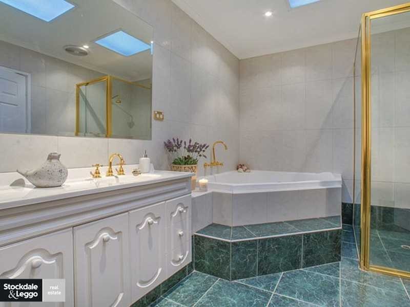 52 Ferres Road, Emerald VIC 3782