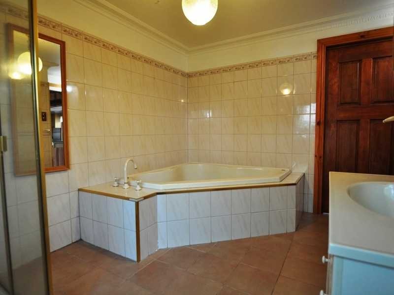 33 Station Road, Gembrook VIC 3783