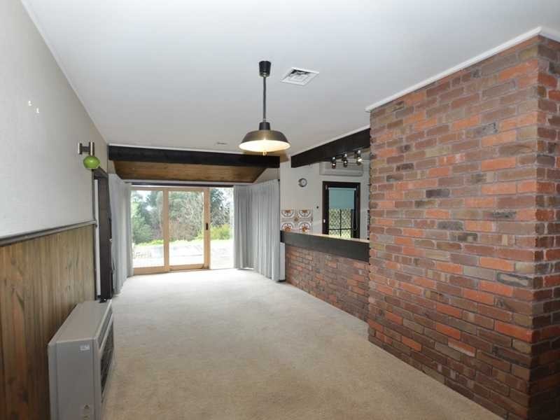 12 Emerald Monbulk Road, Emerald VIC 3782