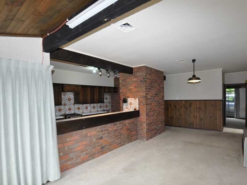 12 Emerald Monbulk Road, Emerald VIC 3782