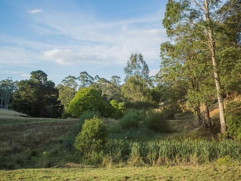 1475 Pakenham Road, Cockatoo VIC 3781