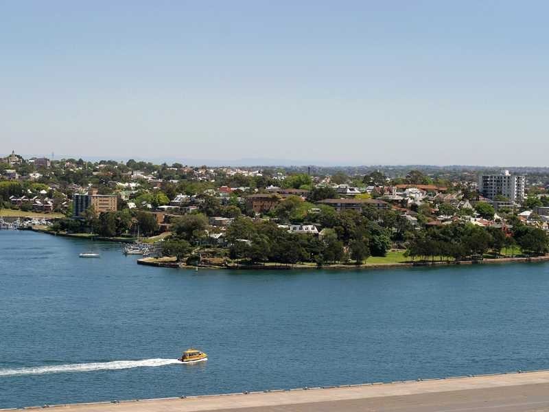 Apt 9D/161 Kent Street ‘Stamford Marque’, Sydney NSW 2000