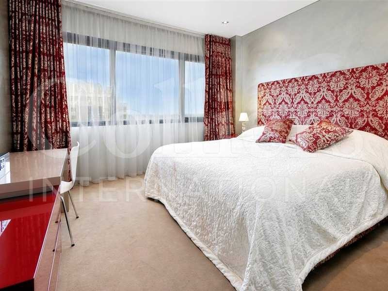 Apt 3701/129 Harrington Street, Sydney NSW 2000