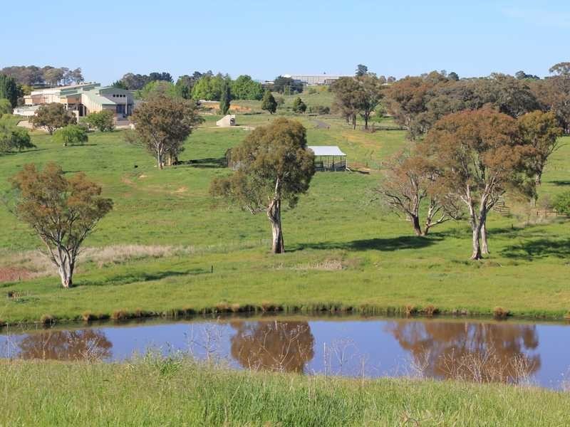 1 Clergate Road, Orange NSW 2800