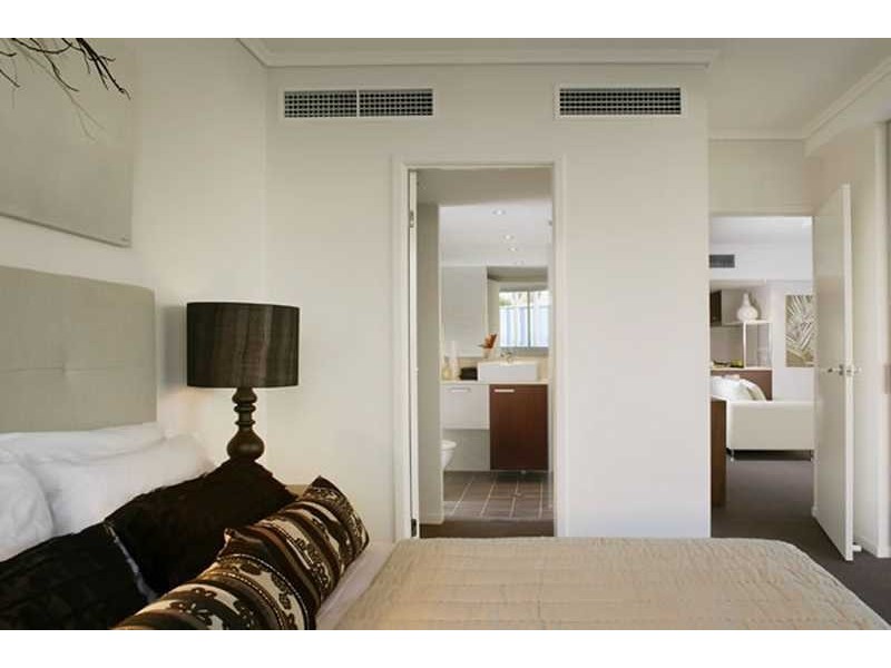 22 Barry Parade, Fortitude Valley QLD 4006