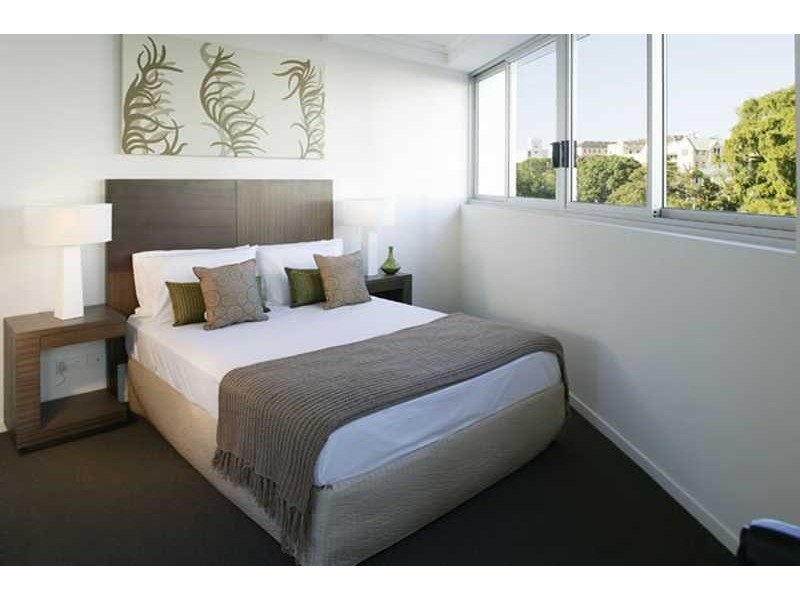 22 Barry Parade, Fortitude Valley QLD 4006