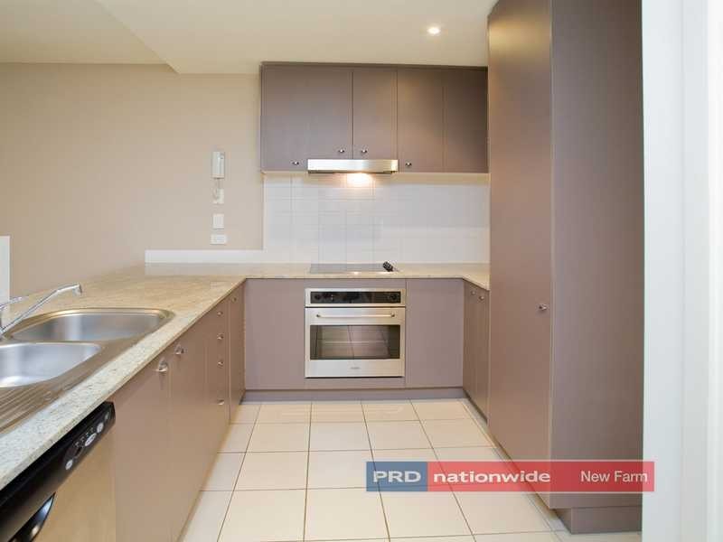 Unit 3/1 Newstead Avenue, Newstead QLD 4006