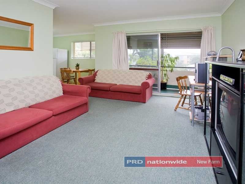 9 Kedron Street, Wooloowin QLD 4030