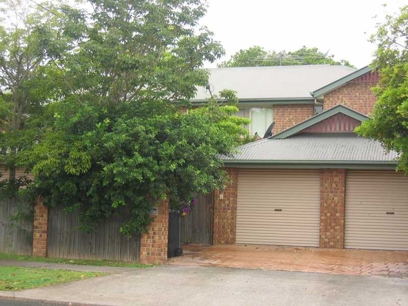 4/17 Hants Street, Hamilton QLD 4007