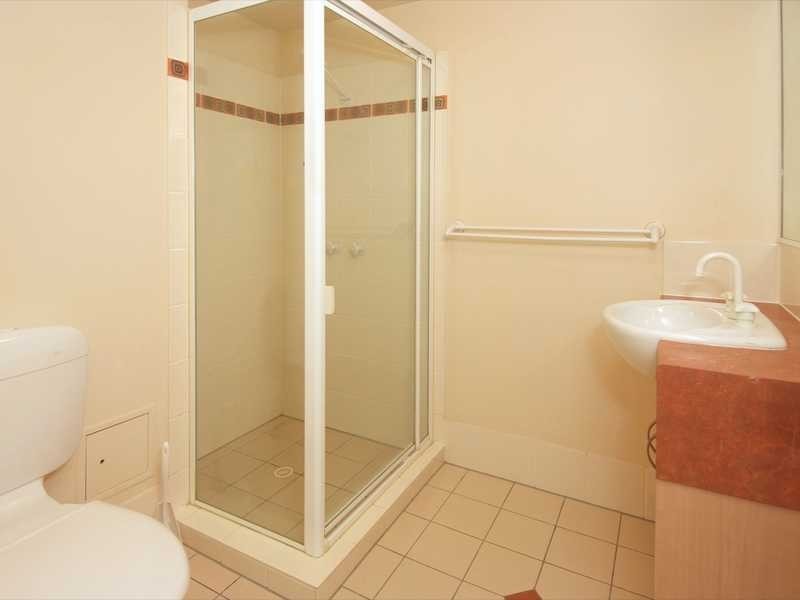 Unit 24/52 Newstead Tce, Newstead QLD 4006