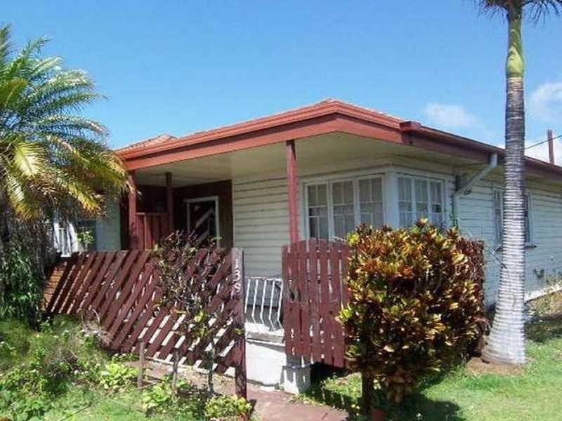 139 Oxley Avenue, Woody Point QLD 4019