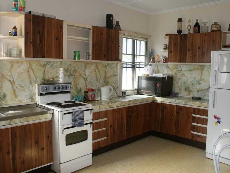 139 Oxley Avenue, Woody Point QLD 4019