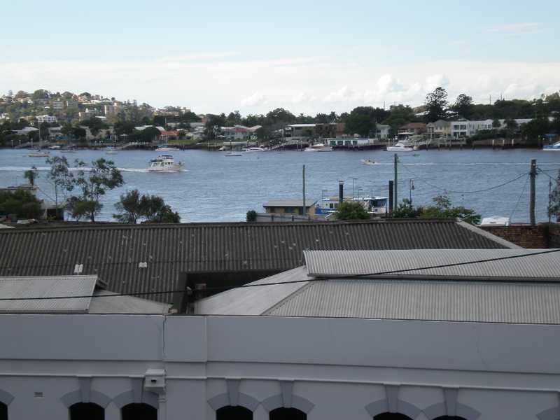 339 / 16 Skyring Terrace, Teneriffe QLD 4005