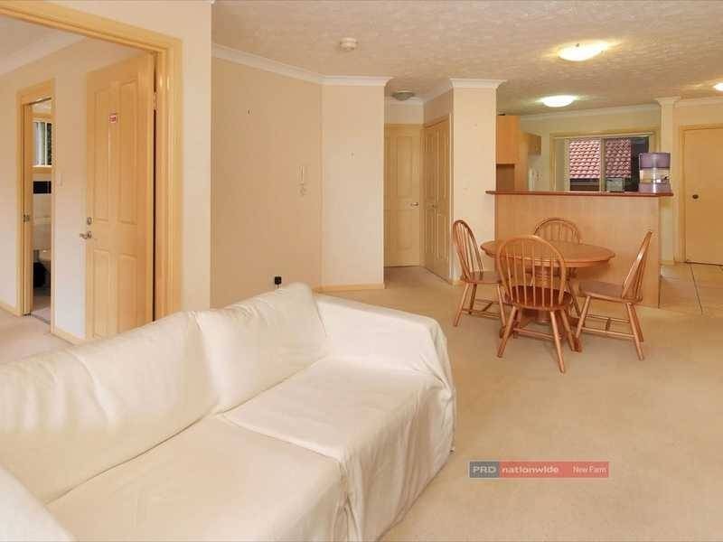 Apartment 1/31 Rainey Street, Chermside QLD 4032