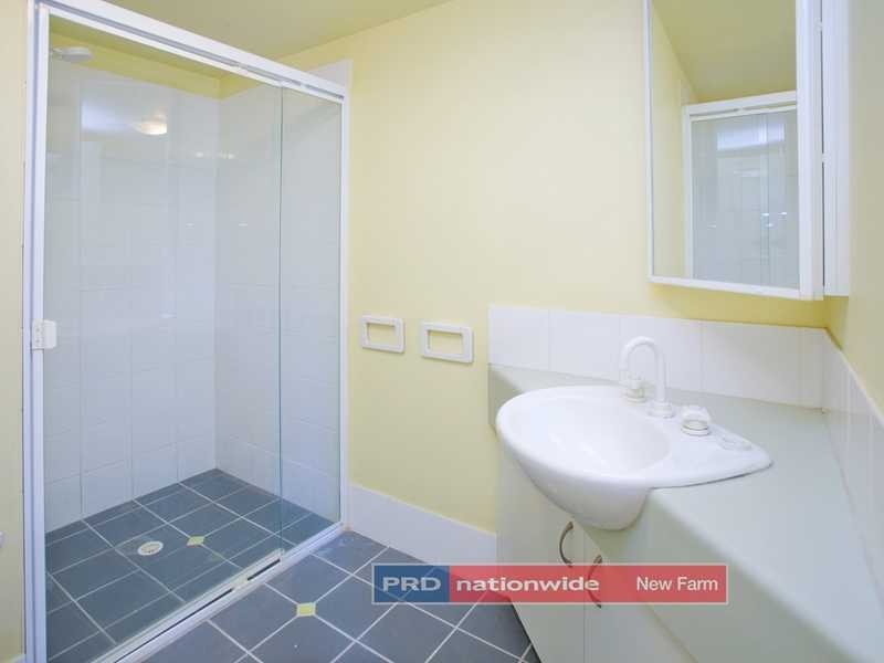 Unit 26/32 Newstead Terrace, Newstead QLD 4006