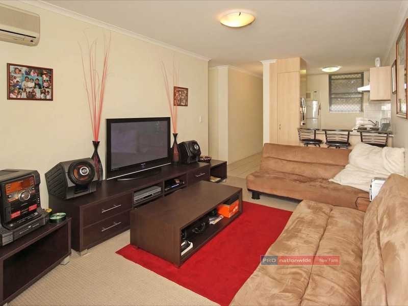 54 Jackson Street, Hamilton QLD 4007