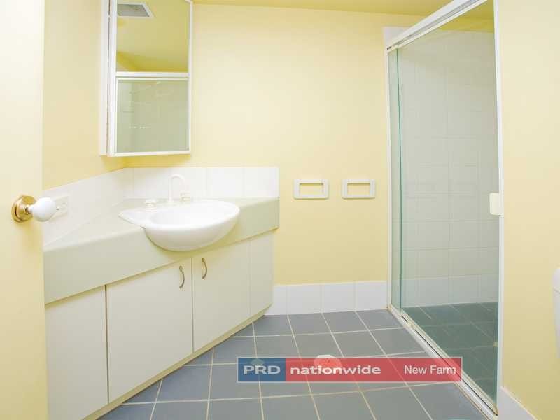 Unit 14/32 Newstead Terrace, Newstead QLD 4006