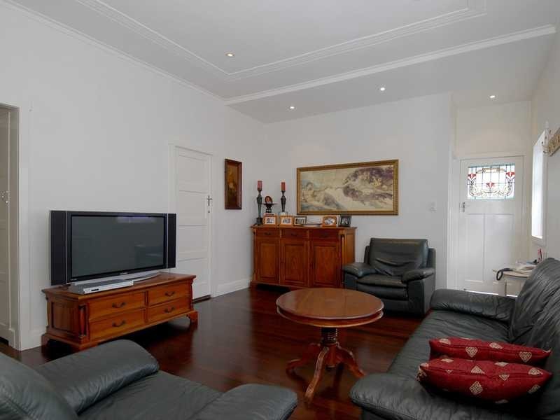 47 Cricket, Petrie Terrace QLD 4000