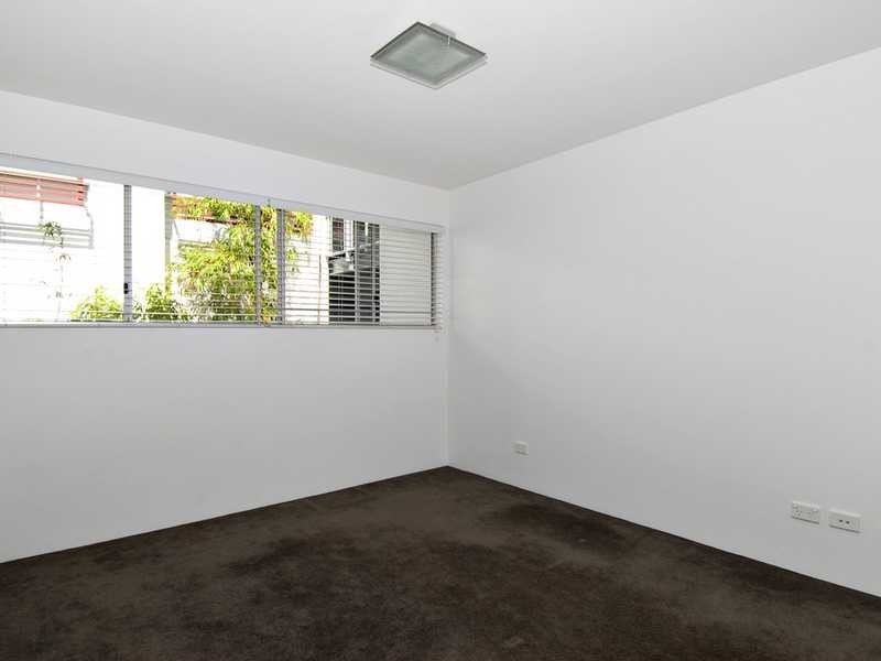 Apartment 104/9 Chester St, Newstead QLD 4006