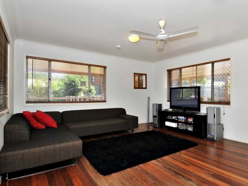 16 Desbet Street, The Gap QLD 4061