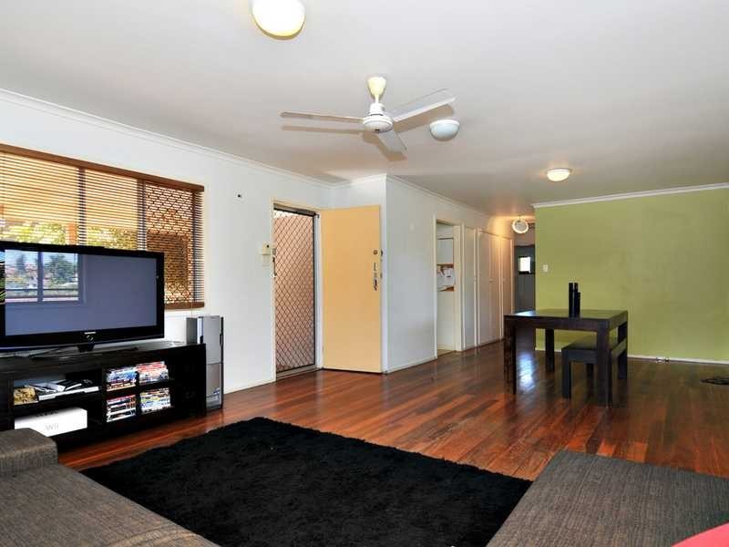 16 Desbet Street, The Gap QLD 4061