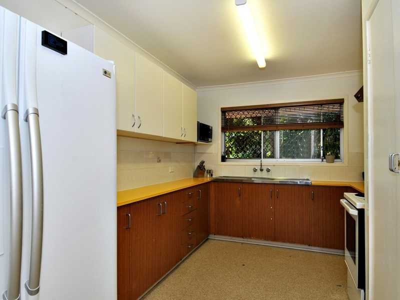 16 Desbet Street, The Gap QLD 4061
