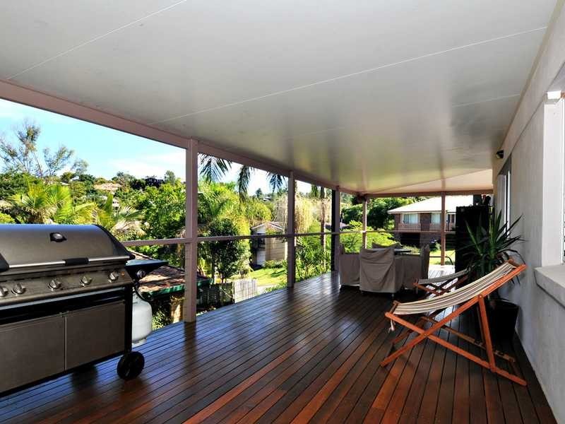 16 Desbet Street, The Gap QLD 4061